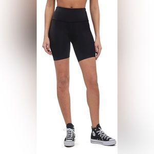 Nancy rose Performance size 10 biker shorts - gently used - black